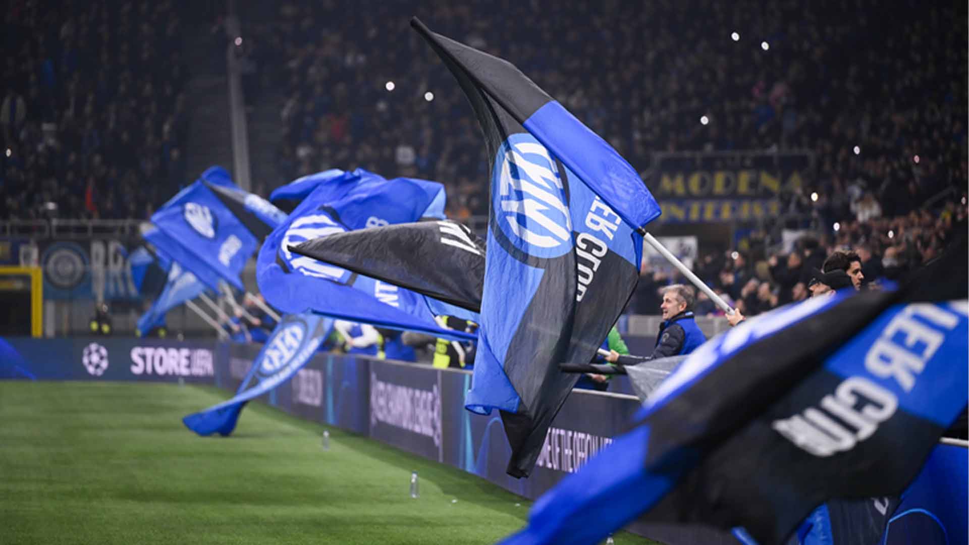 Inter Milan Sikat Bologna di Giuseppe Meazza